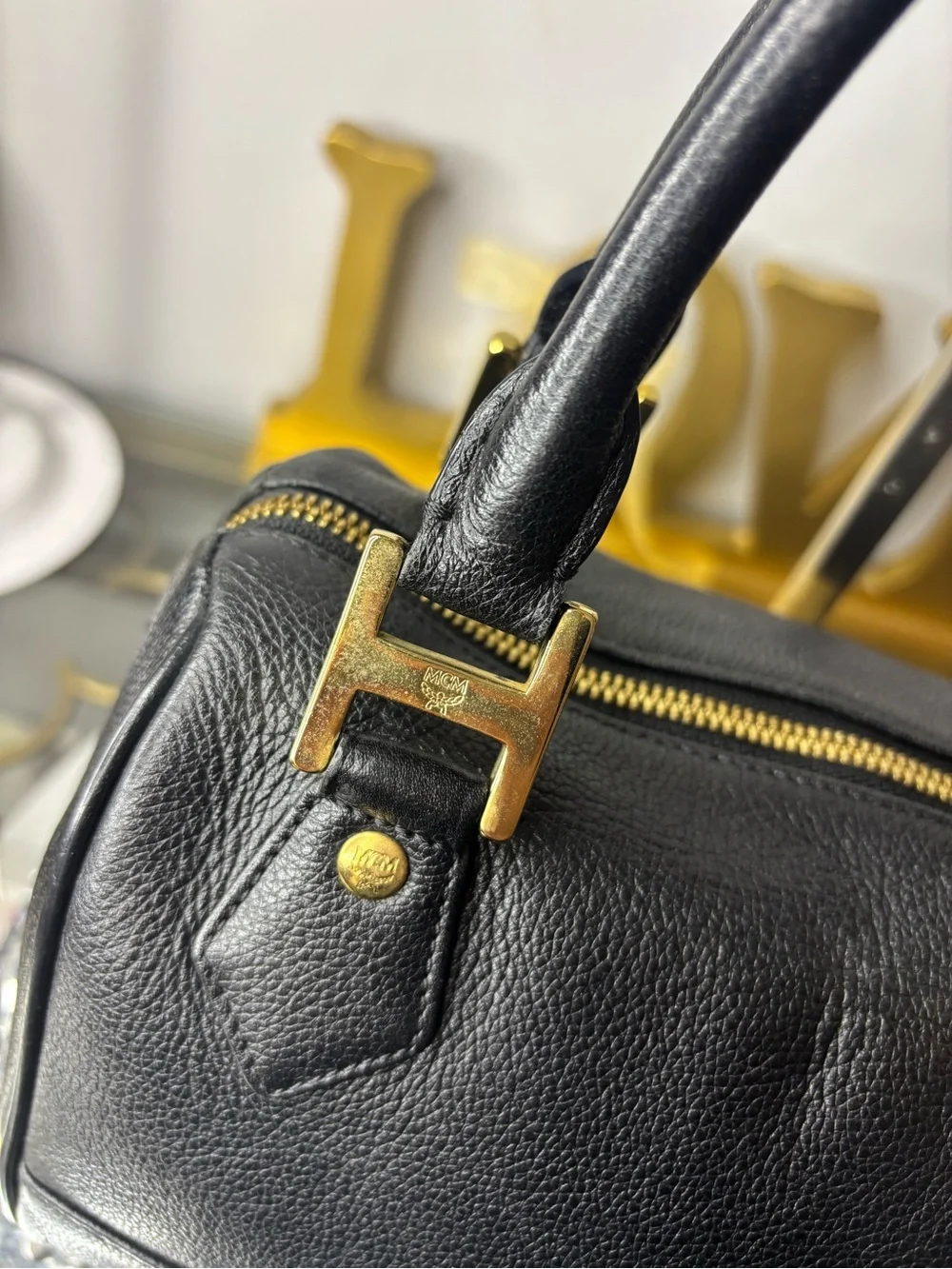 MCM leather Boston bag EUC - Picture 11 of 16